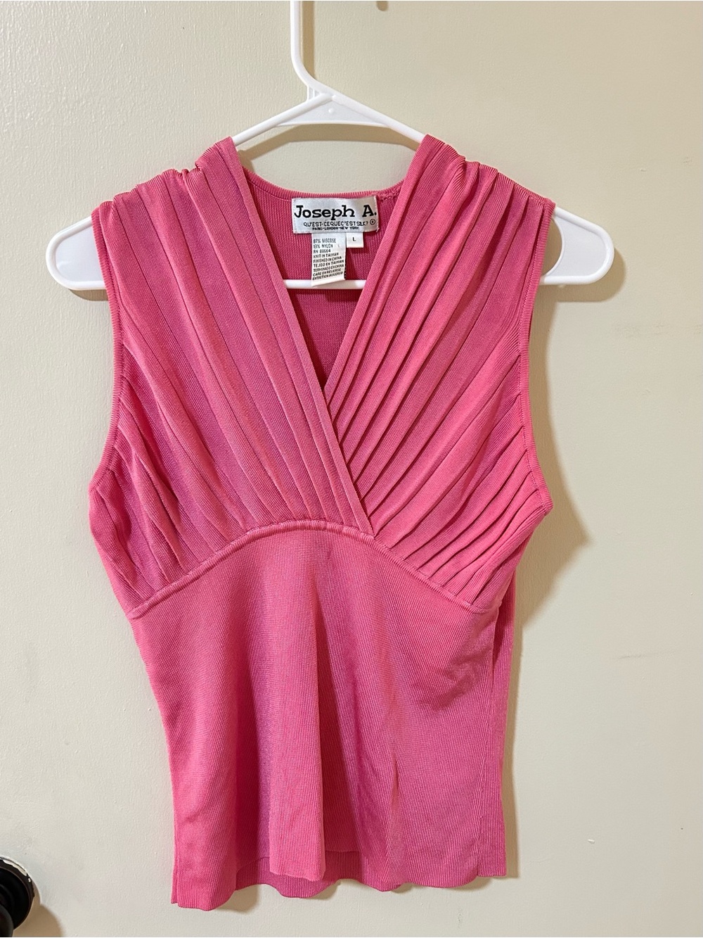Vintage Y2K Pink Pleated Babydoll Cut Size Large V-Neck Sleeveless Top